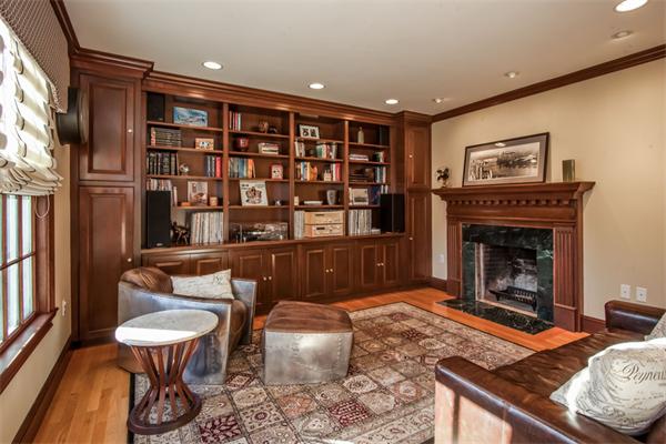 27 Bow Road Wayland, MA 01778 - Photo 2 of 30