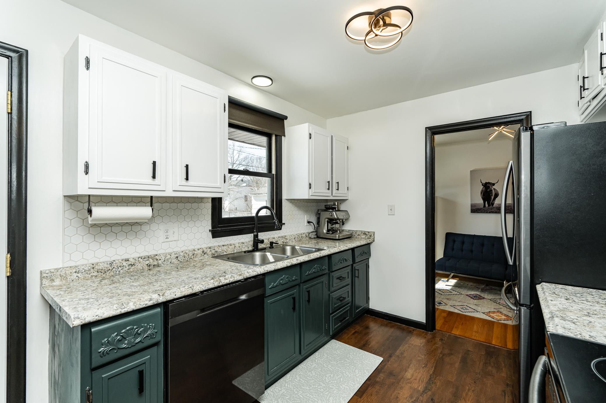 3914 7th Street Northwest Rochester, MN 55901 - Photo 2 of 32