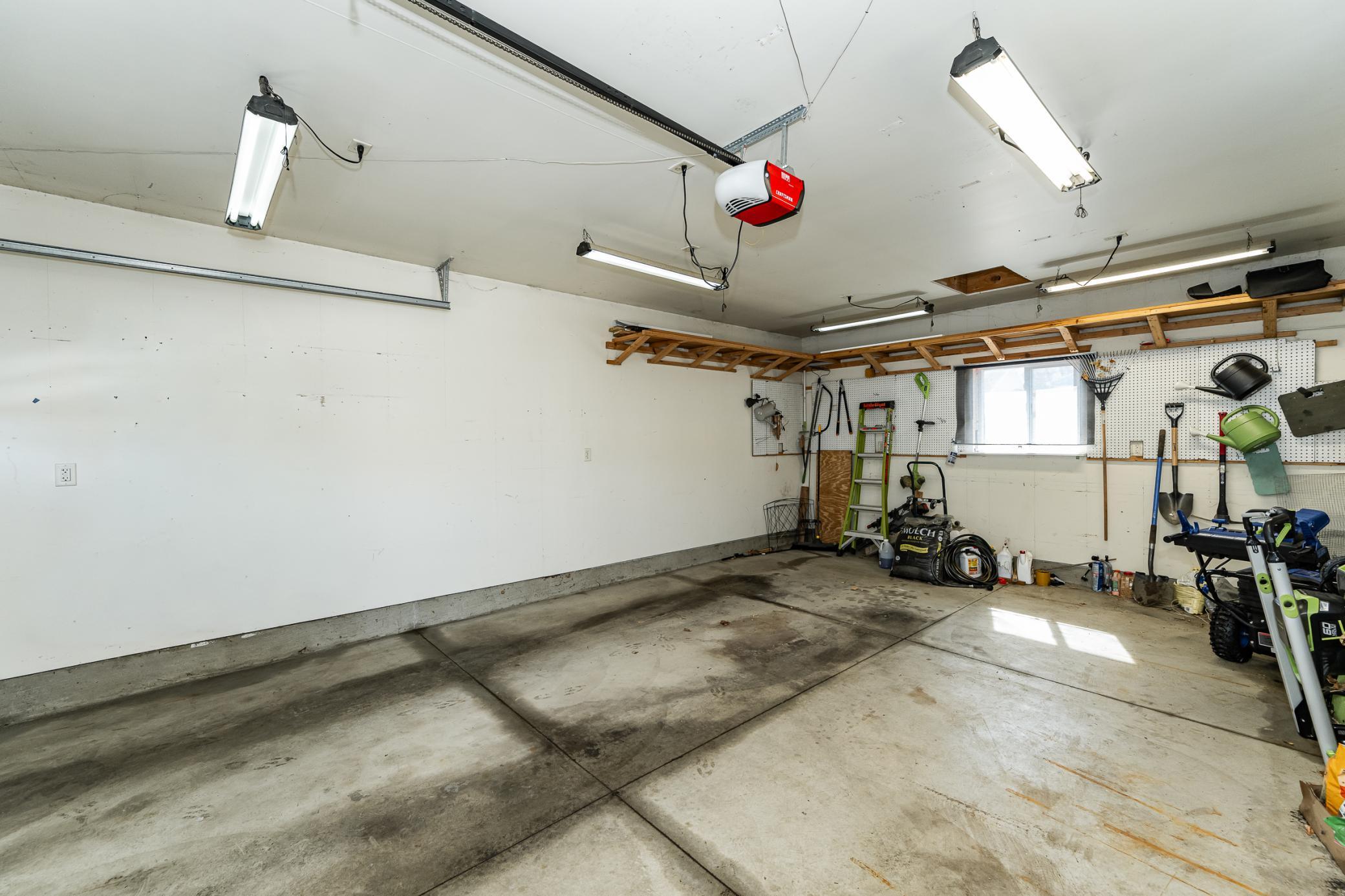 3914 7th Street Northwest Rochester, MN 55901 - Photo 23 of 32