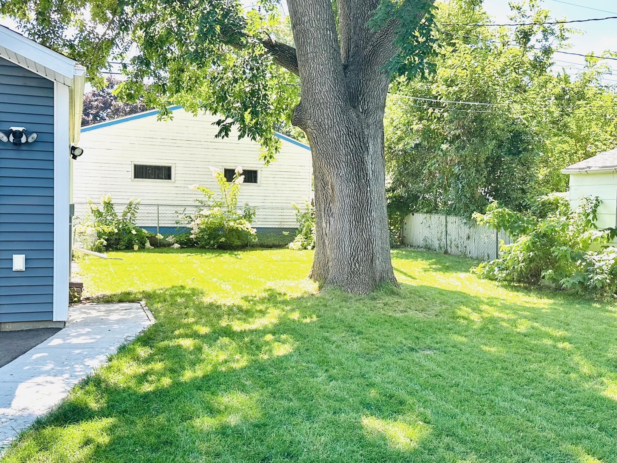 3914 7th Street Northwest Rochester, MN 55901 - Photo 29 of 32