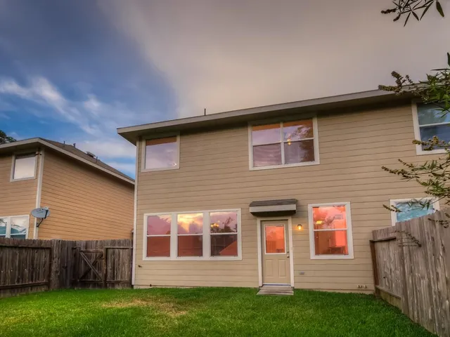a front view of house with yard