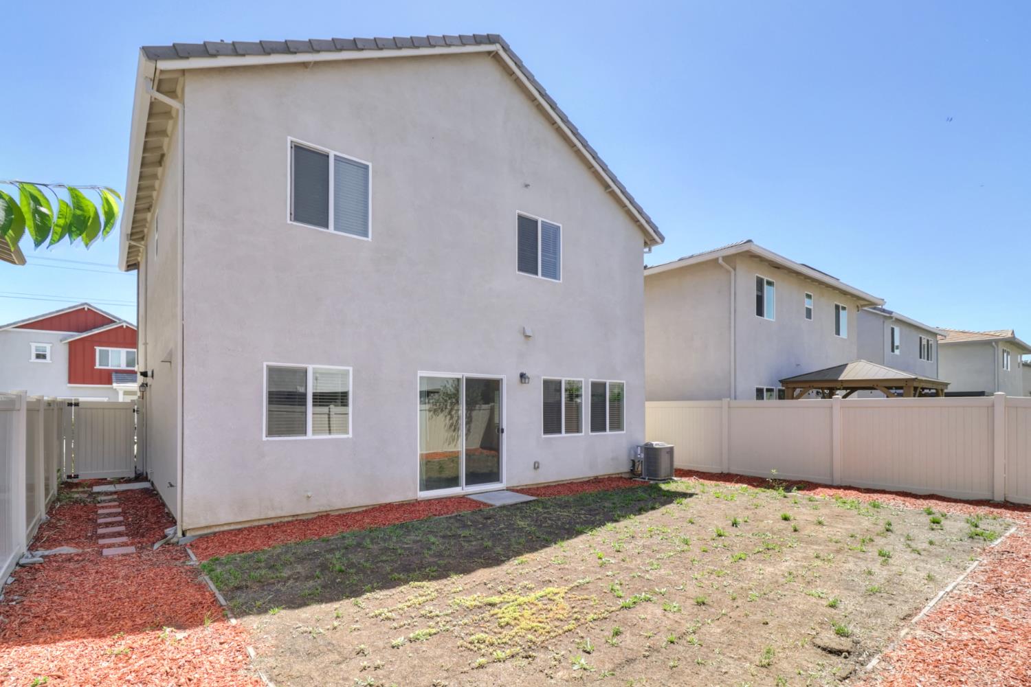 2887 Krone Way Antelope, CA 95843 - Photo 39 of 46 a backyard of a house