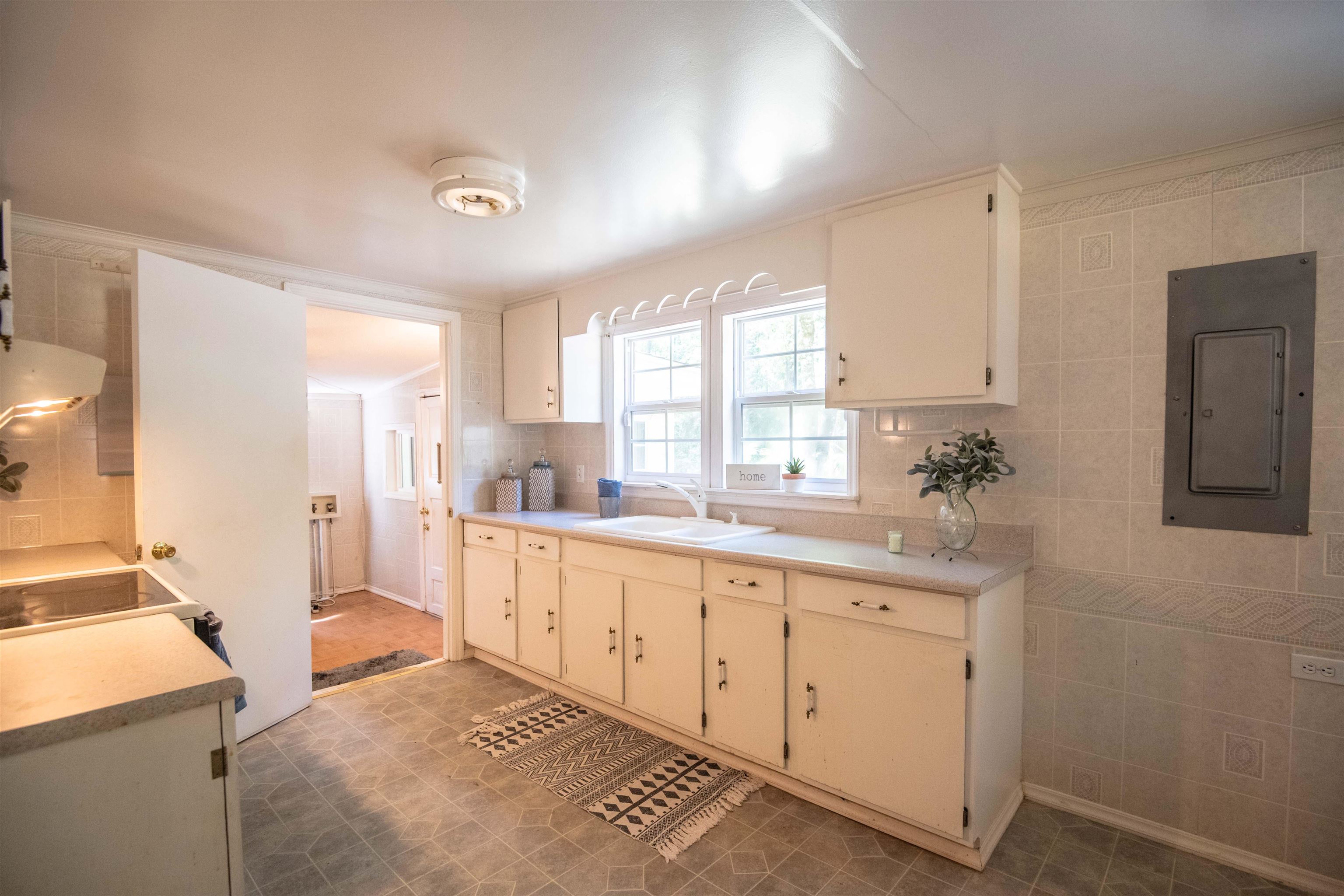 4135 Hjk Howard Road Tallahassee, FL 32305 - Photo 24 of 42