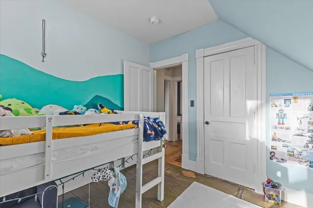 $275,000 | 7 Upland Avenue, Barre, VT 05641