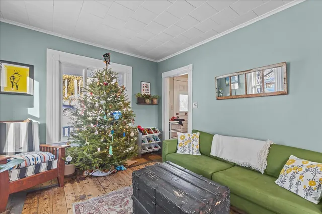 $275,000 | 7 Upland Avenue, Barre, VT 05641