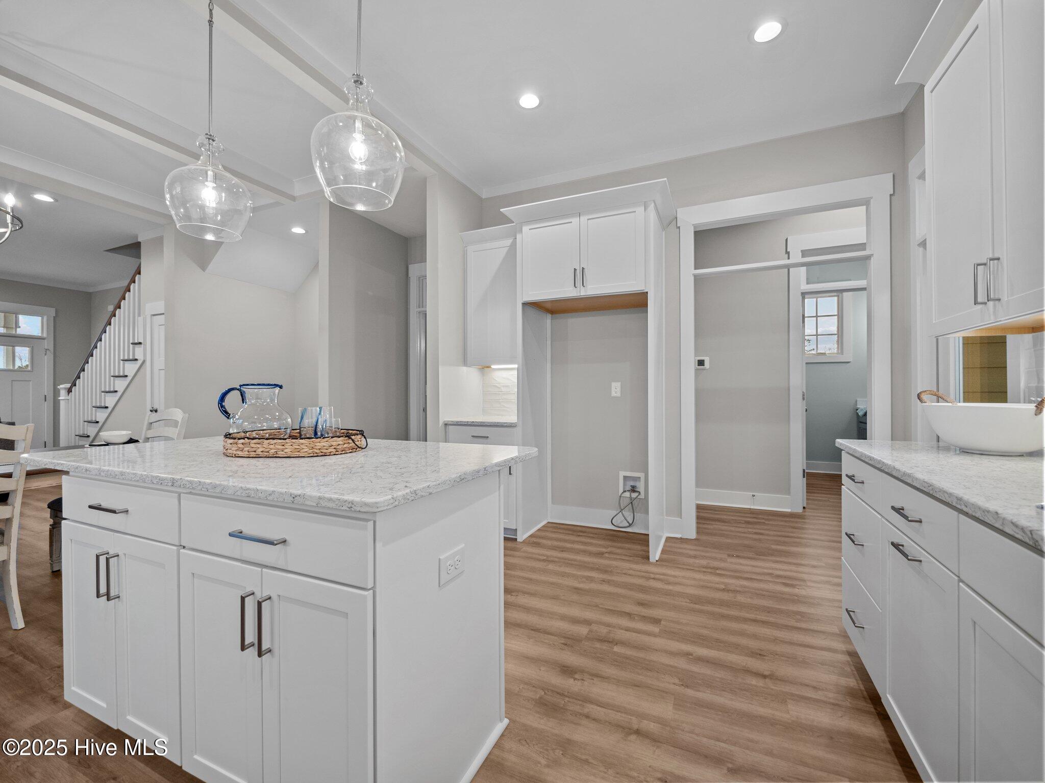 214 Ward Road Swansboro, NC 28584 - Photo 30 of 43 Great Room