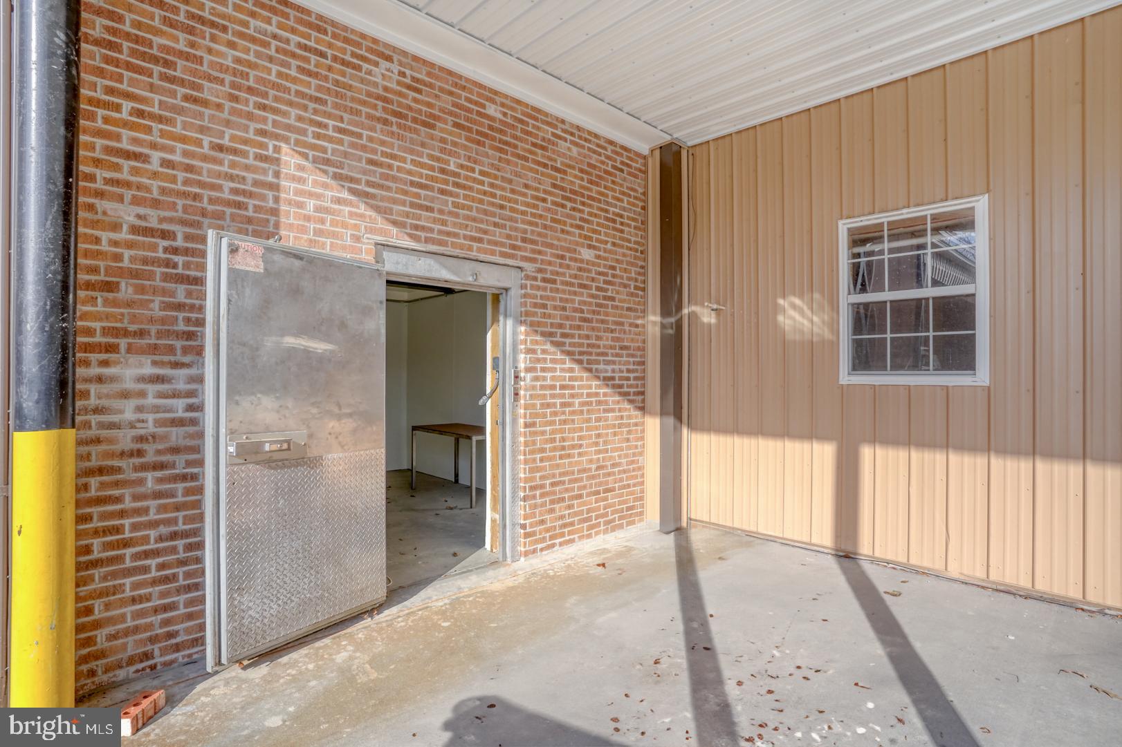 520 Mud Mill Road Marydel, DE 19964 - Photo 88 of 123 Walk in freezer