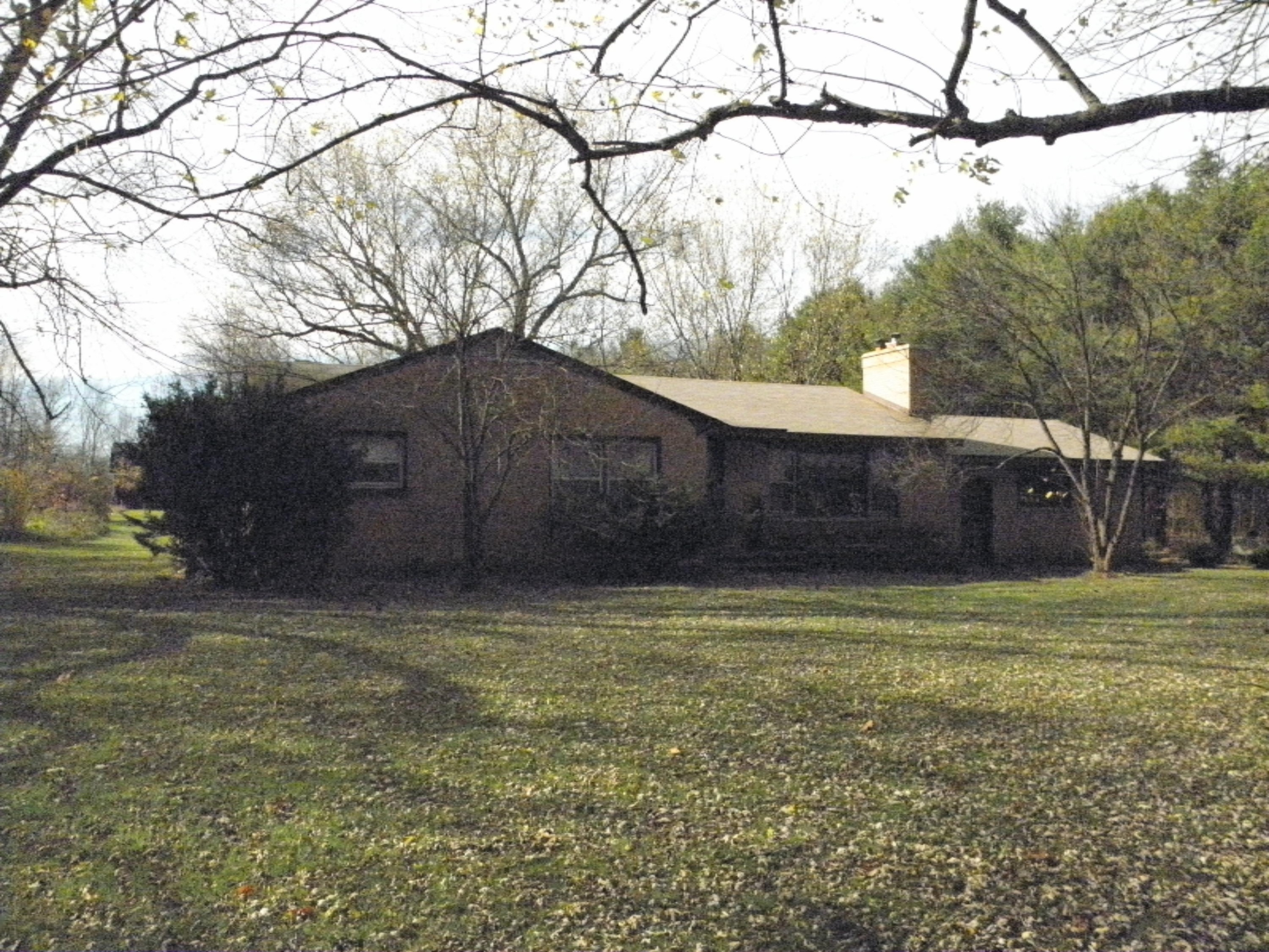 6837 North Sprinkle Road Kalamazoo, MI 49004 - Photo 2 of 7 PB020775