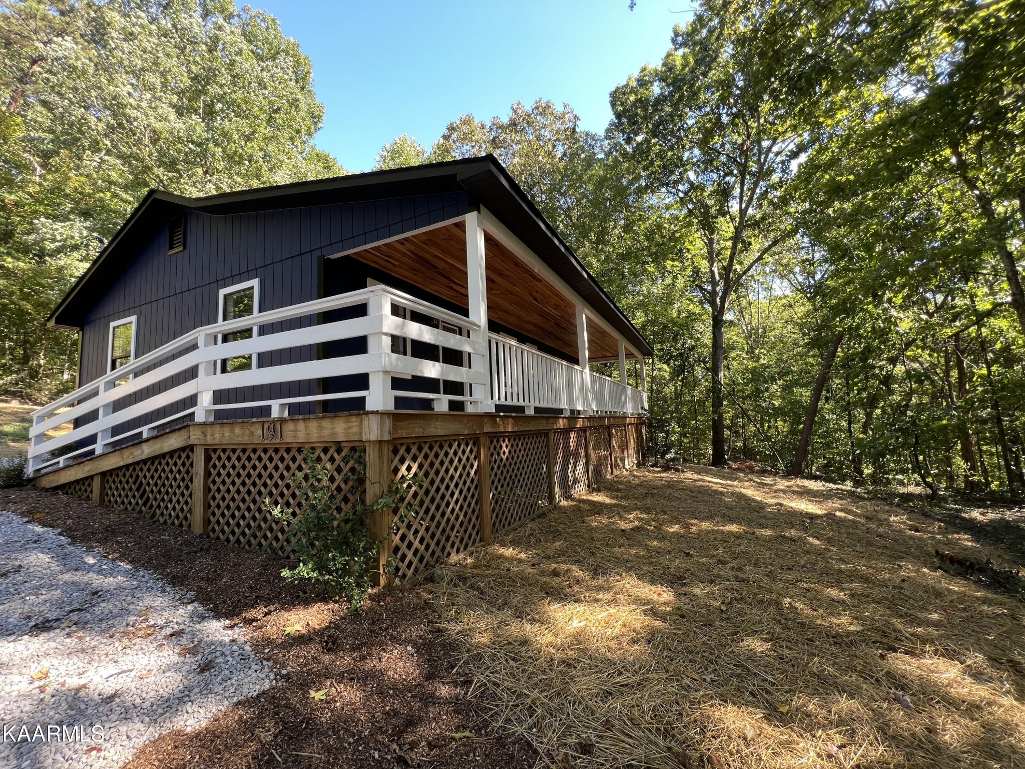 191 Farrs Road Kingston, TN 37763 - Photo 18 of 27 Gallery Image 18