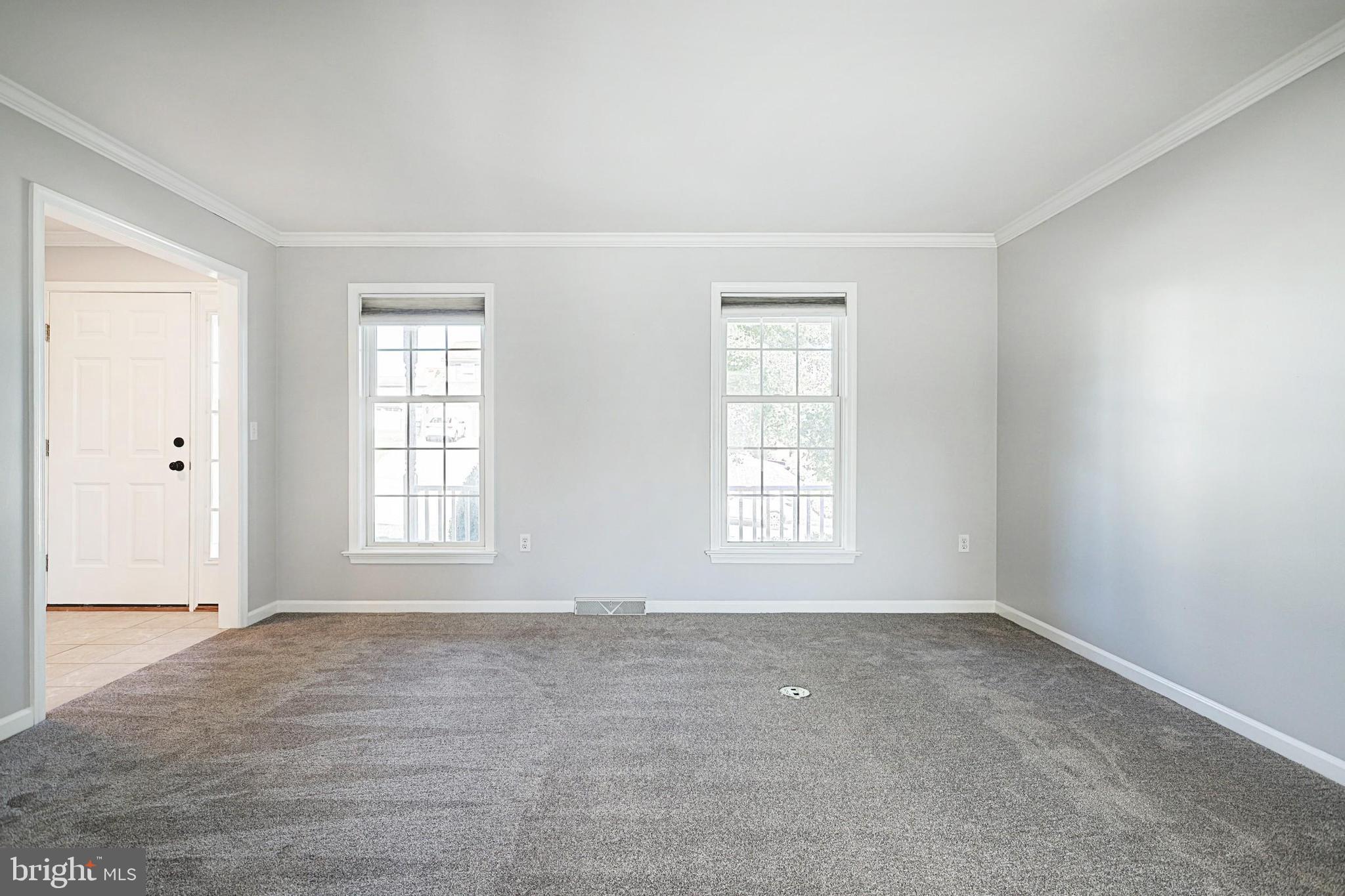 35 Johns Road York, PA 17402 - Photo 5 of 42 Living Room
