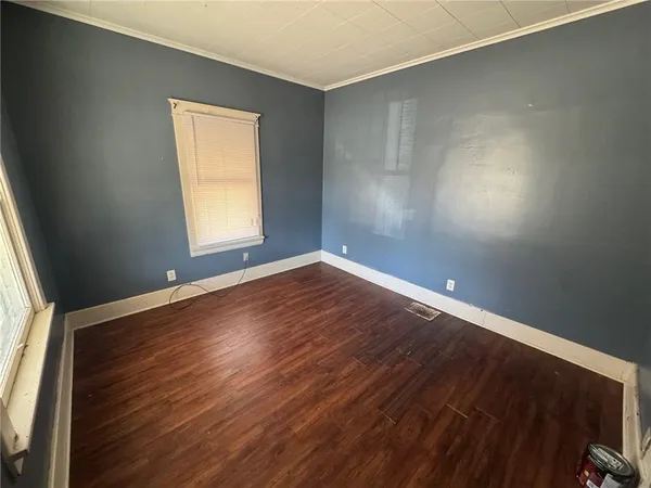 $99,900 | 324 West Southside Boulevard, Independence, MO 64055
