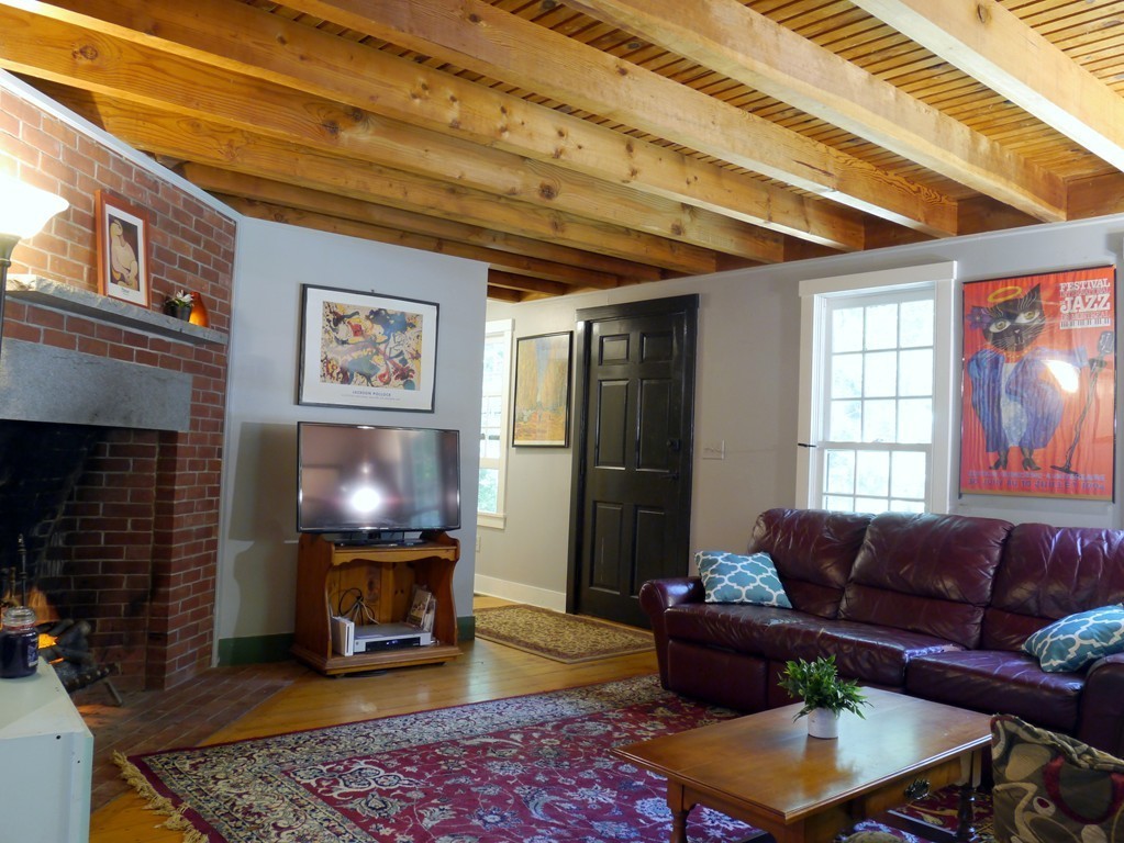 55 Montague Road Sunderland, MA 01375 - Photo 6 of 16 Gallery Image 6
