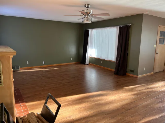 $179,000 | 651 River Road, Windom, MN 56101