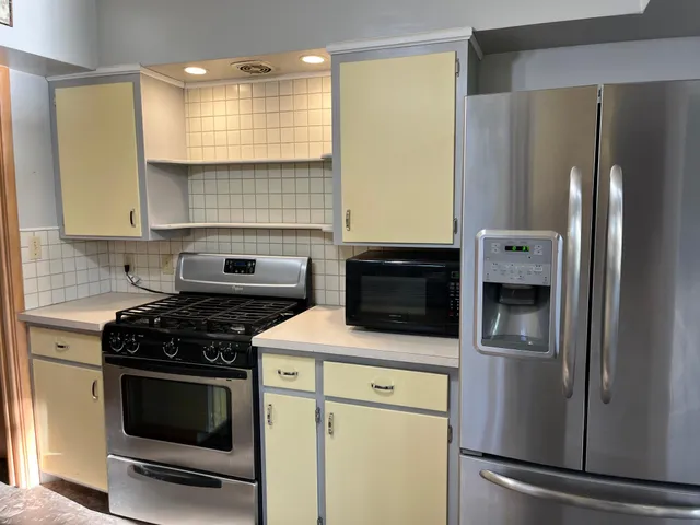 $179,000 | 651 River Road, Windom, MN 56101