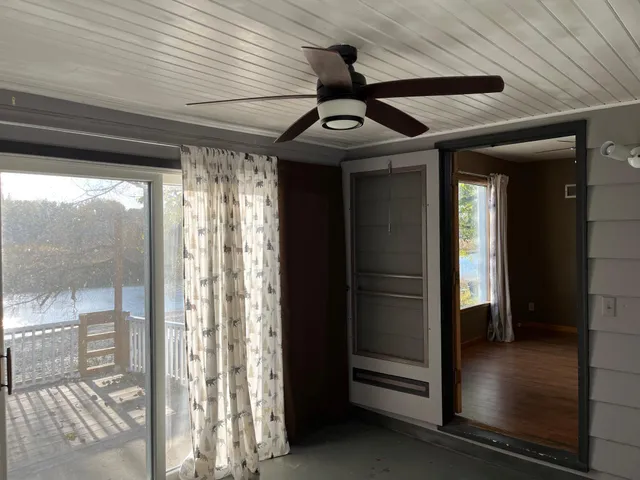 $179,000 | 651 River Road, Windom, MN 56101