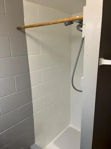 $179,000 | 651 River Road, Windom, MN 56101