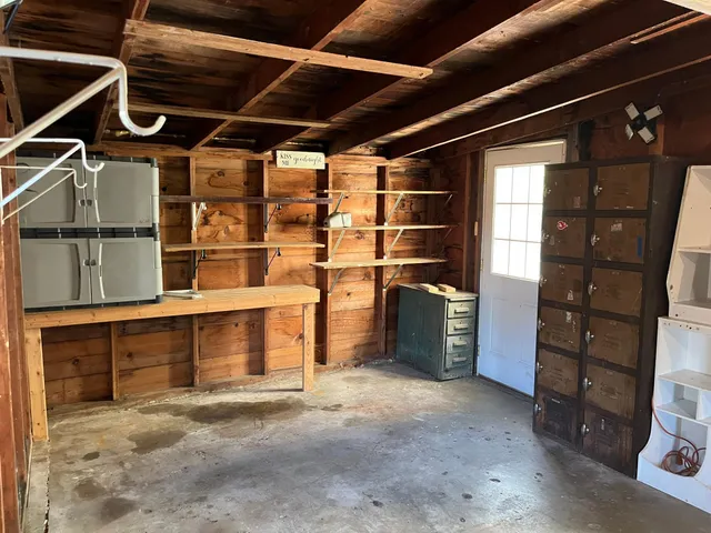 $179,000 | 651 River Road, Windom, MN 56101