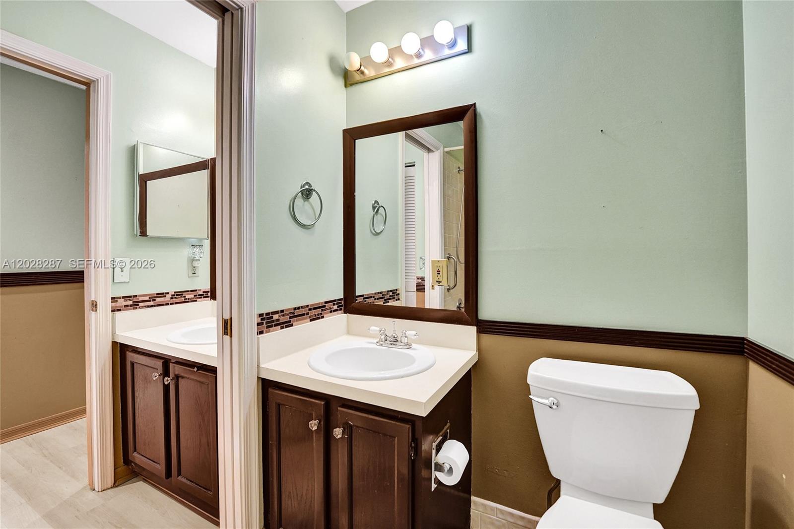 8860 Southern Orchard Road South Davie, FL 33328 - Photo 28 of 39