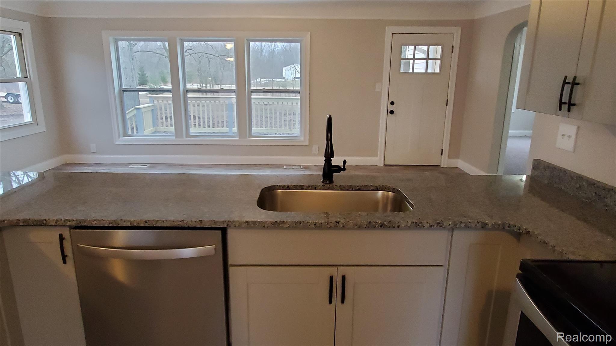 311 East Castle Road Fostoria, MI 48435 - Photo 11 of 22 20200205_163108.jpg