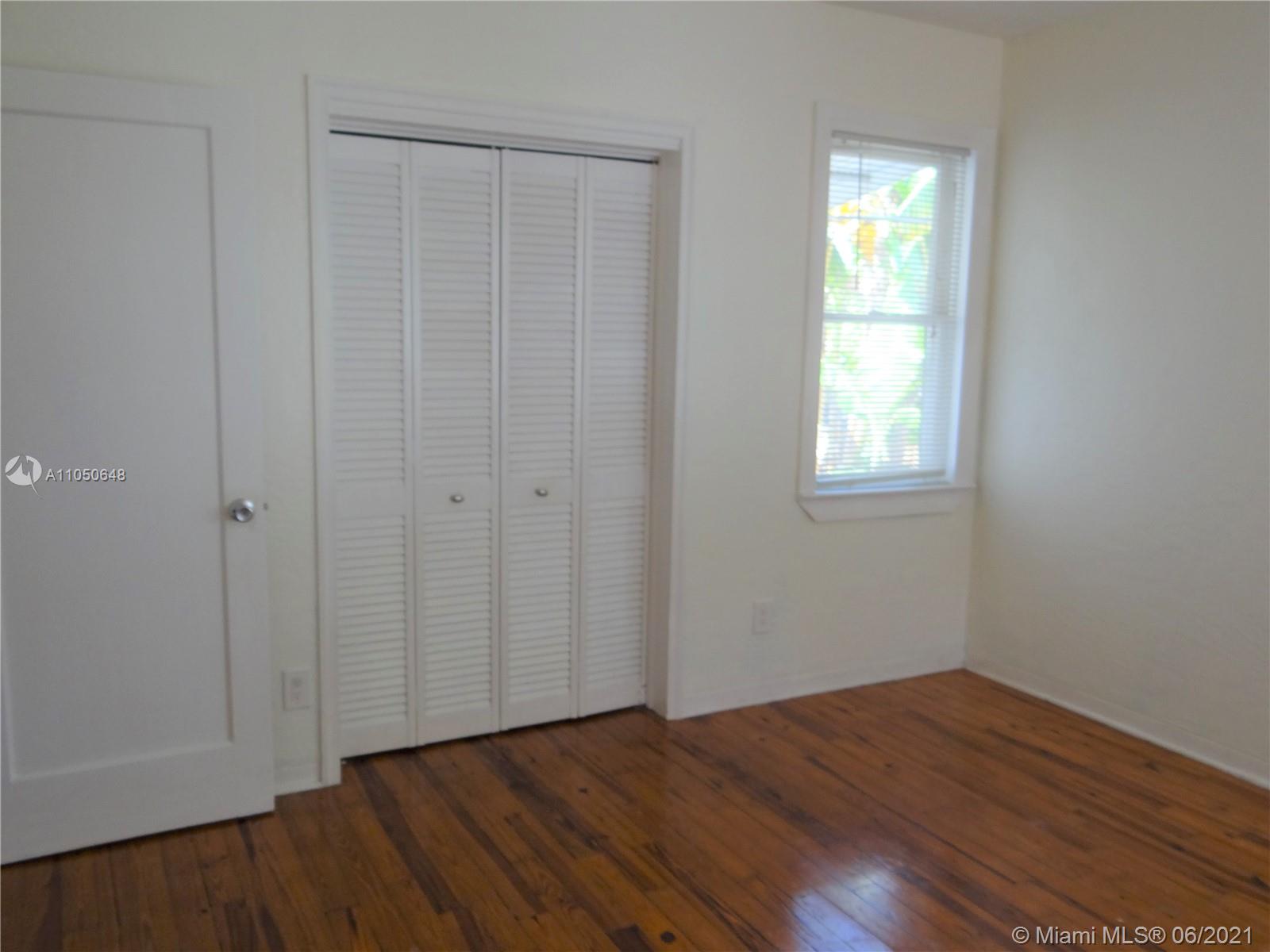 2422 Wilson Street Hollywood, FL 33020 - Photo 25 of 30