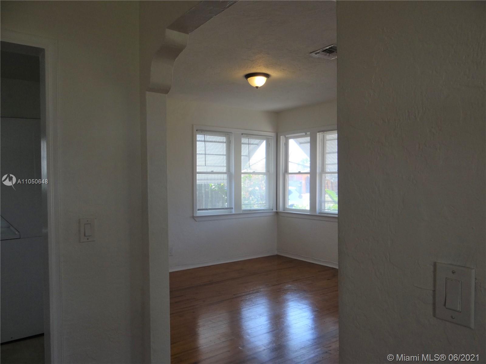 2422 Wilson Street Hollywood, FL 33020 - Photo 27 of 30