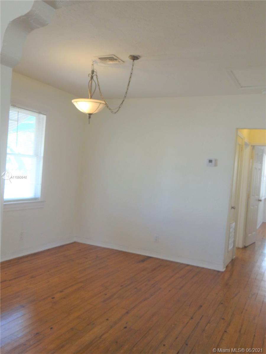 2422 Wilson Street Hollywood, FL 33020 - Photo 7 of 30