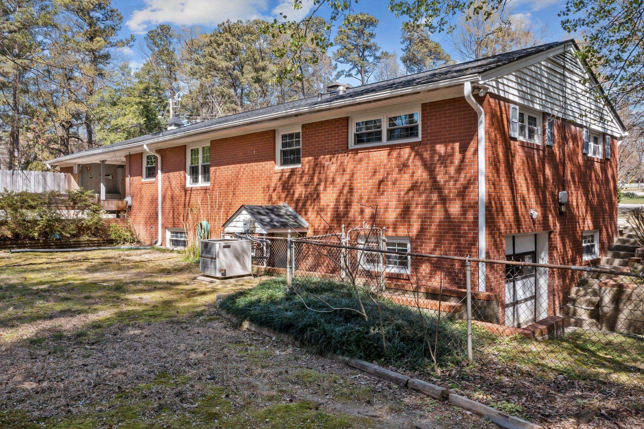 3326 Scott Drive Raleigh, NC 27604 - Photo 18 of 23 Photo 18
