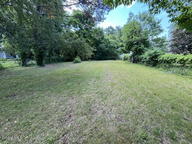 134 Osborne Road Colonie, NY 12205 - Photo 4 of 45 IMG_3564