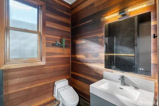 $2,495,000 | 716 Douglass Street, San Francisco, CA 94114