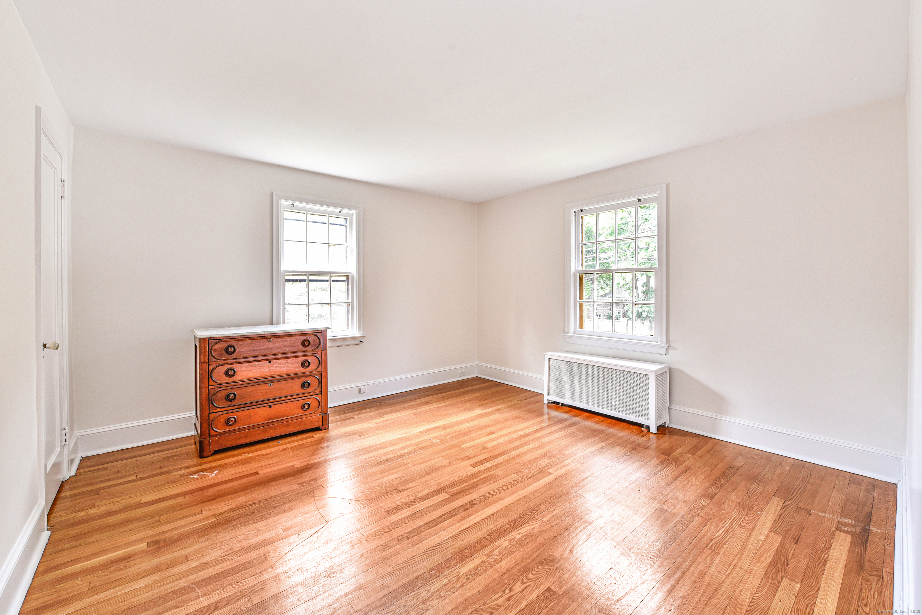 61 Villa Avenue Fairfield, CT 06825 - Photo 27 of 33