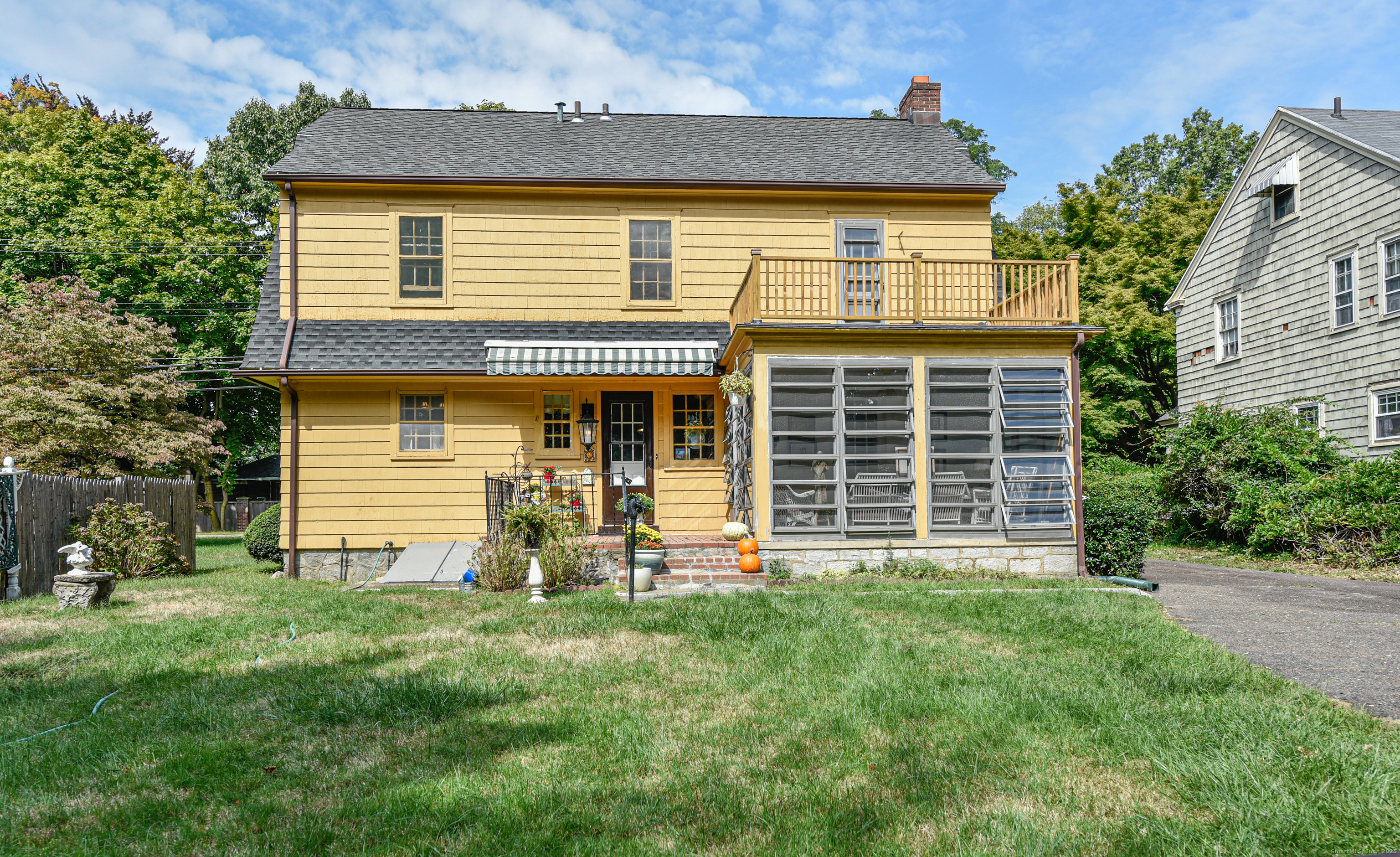 61 Villa Avenue Fairfield, CT 06825 - Photo 33 of 33 Rear View of Home