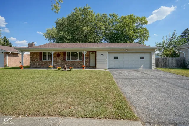 $214,000 | 2825 South Oxford Street, Indianapolis, IN 46203