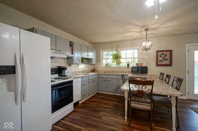 $214,000 | 2825 South Oxford Street, Indianapolis, IN 46203