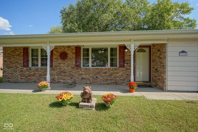 $214,000 | 2825 South Oxford Street, Indianapolis, IN 46203