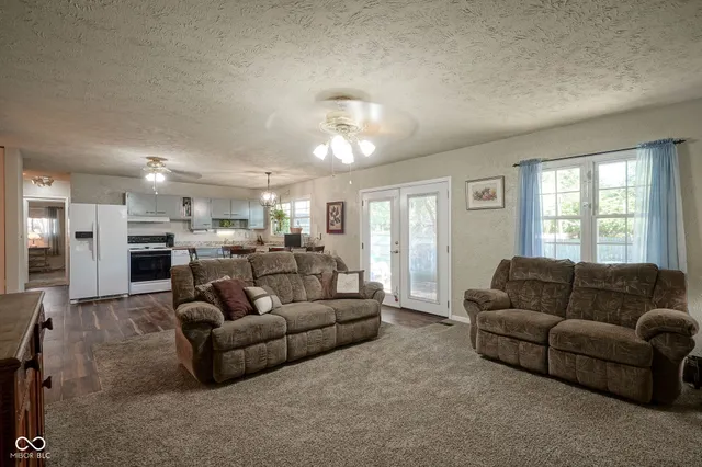 $214,000 | 2825 South Oxford Street, Indianapolis, IN 46203