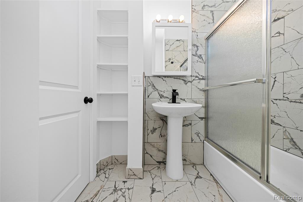 269 Watson Street, Unit 102 Detroit, MI 48201 - Photo 19 of 28