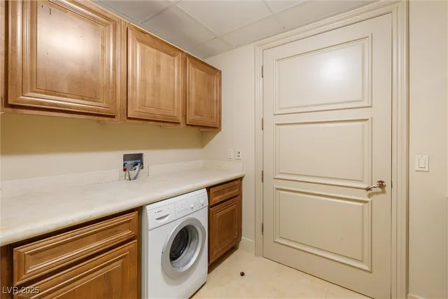 $1,025,000 | 9103 Alta Drive, Unit 207, Las Vegas, NV 89145