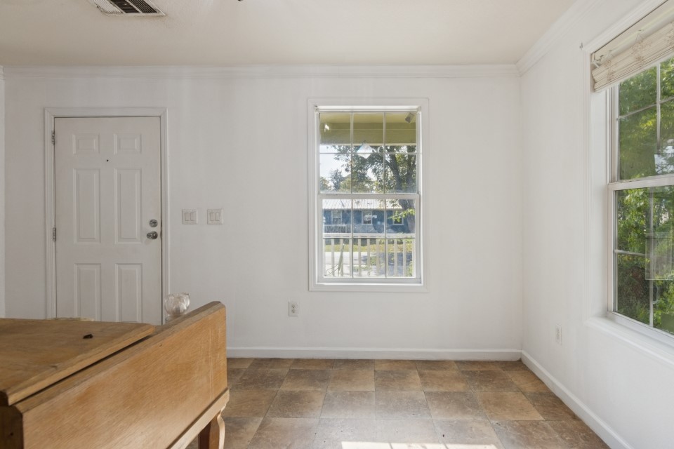 4619 2nd Street Bacliff, TX 77518 - Photo 11 of 24