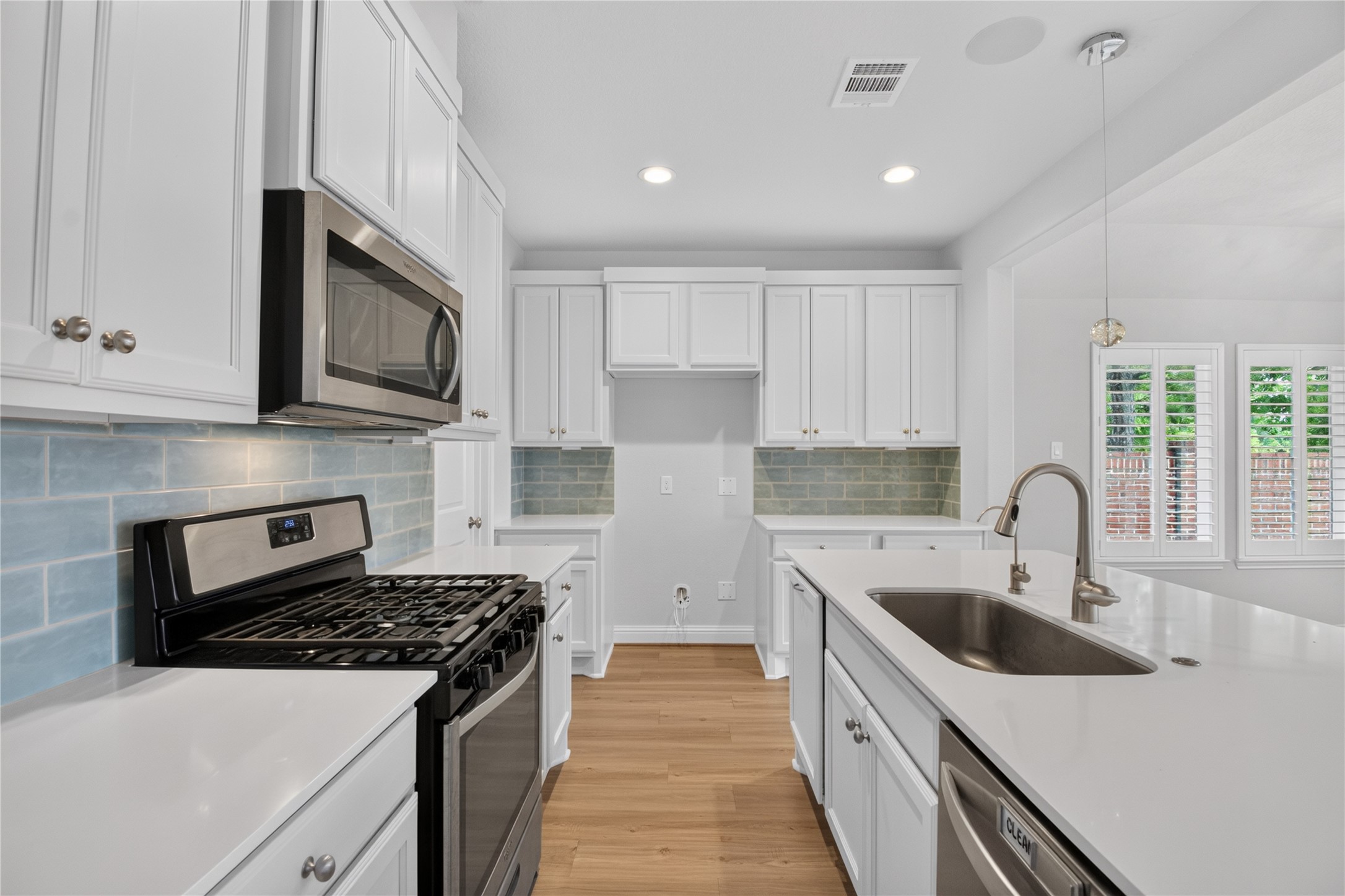 2524 Hagerman Road Conroe, TX 77384 - Photo 25 of 47
