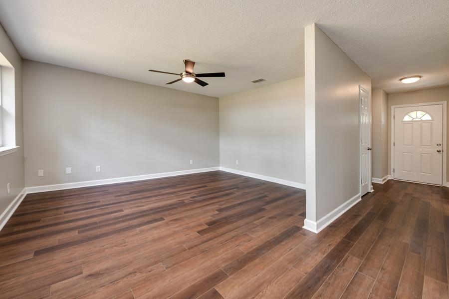 103 Meadow Wood Loop Daphne, AL 36526 - Photo 3 of 17
