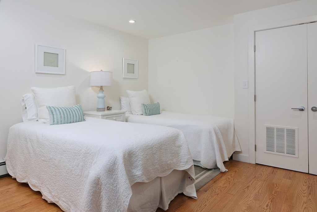 69 Rutland Street, Unit 1 Boston, MA 02118 - Photo 12 of 15 Gallery Image 12