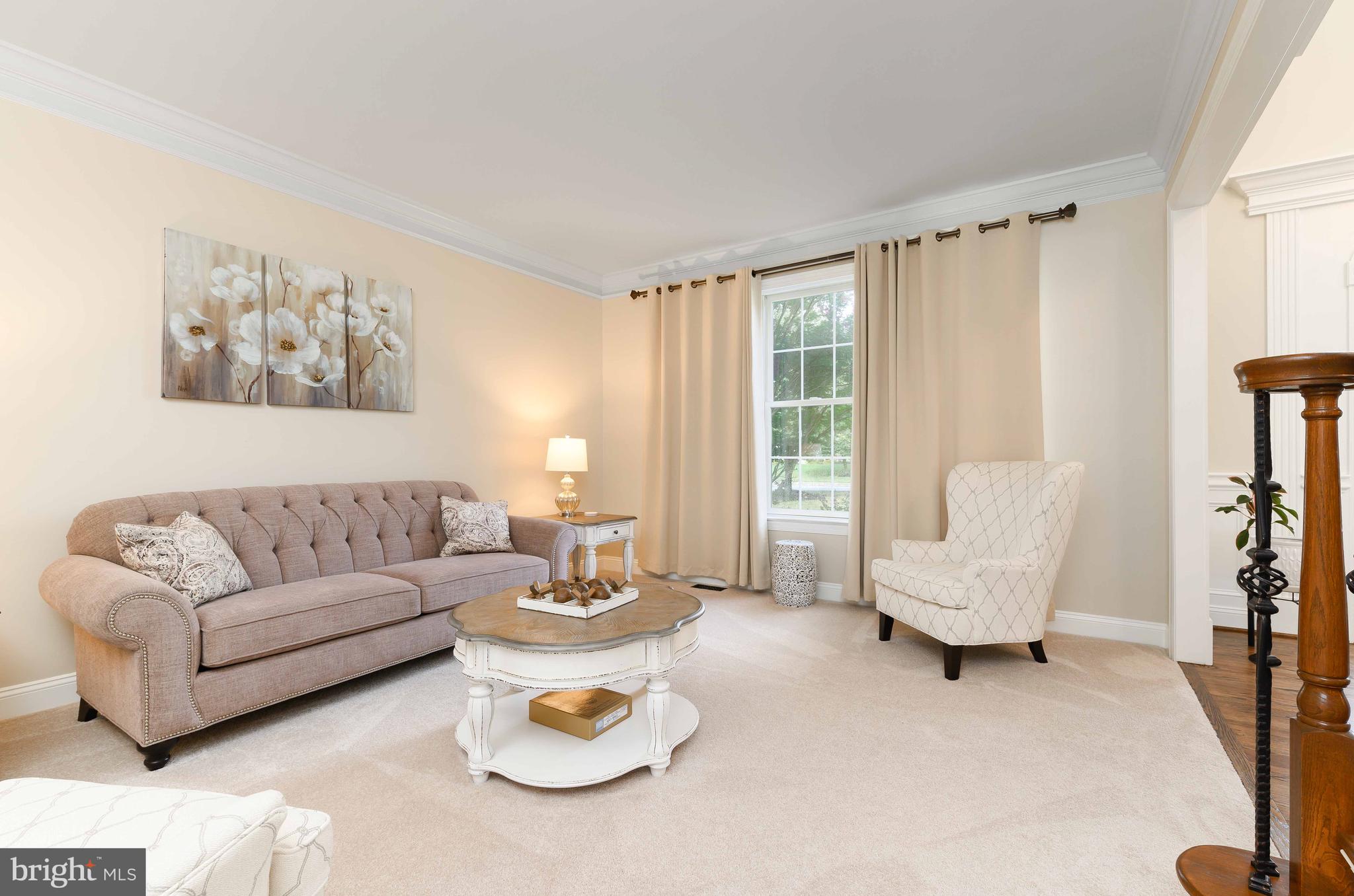 128 Harrogate Drive Landenberg, PA 19350 - Photo 12 of 52 a living room with furniture and a large window