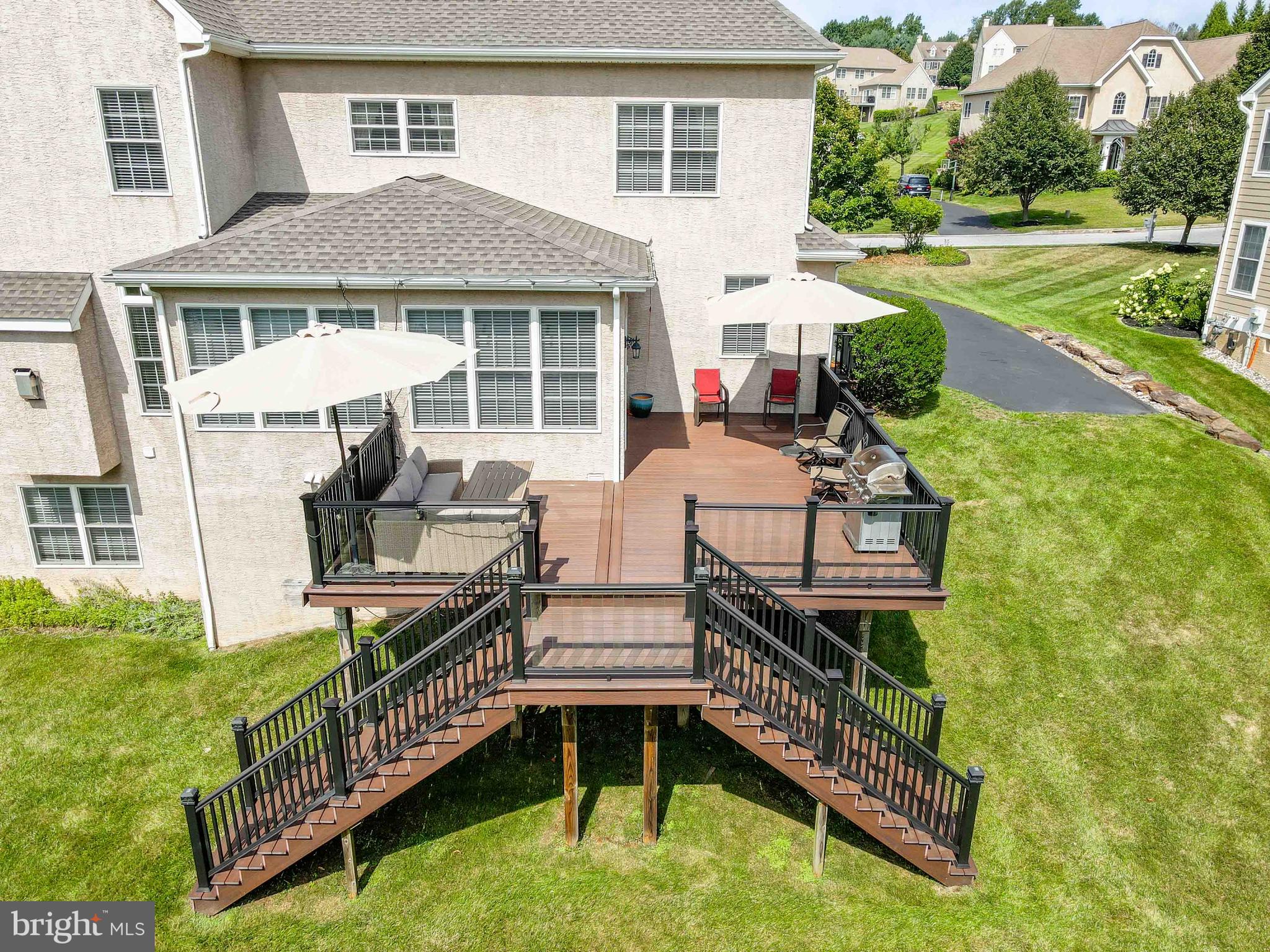 128 Harrogate Drive Landenberg, PA 19350 - Photo 45 of 52 a balcony with table and chairs