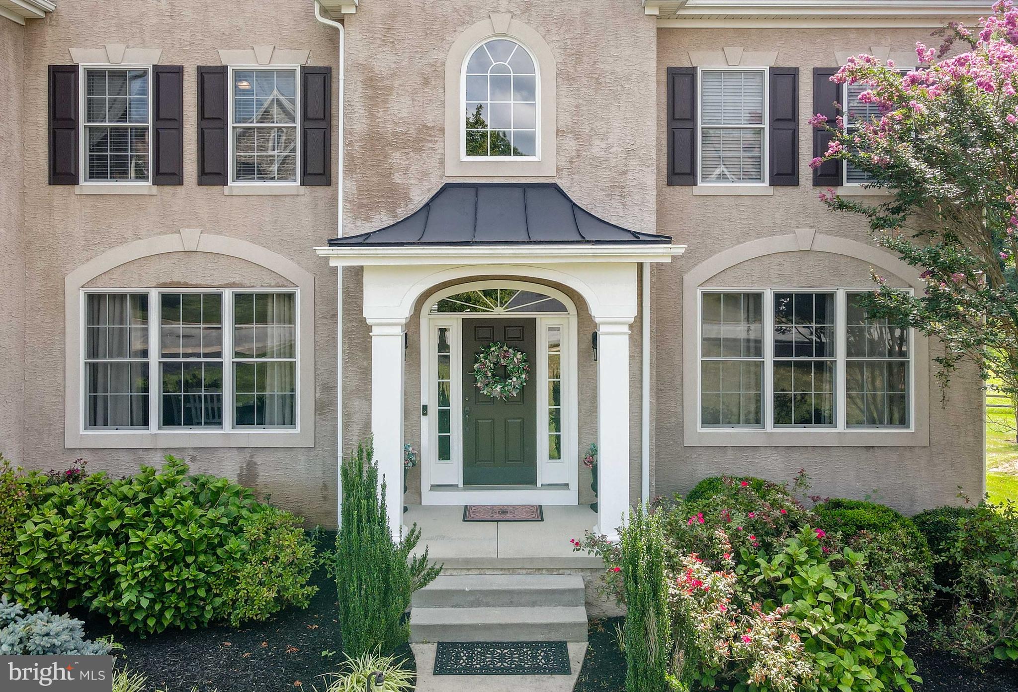 128 Harrogate Drive Landenberg, PA 19350 - Photo 9 of 52 front view of a house