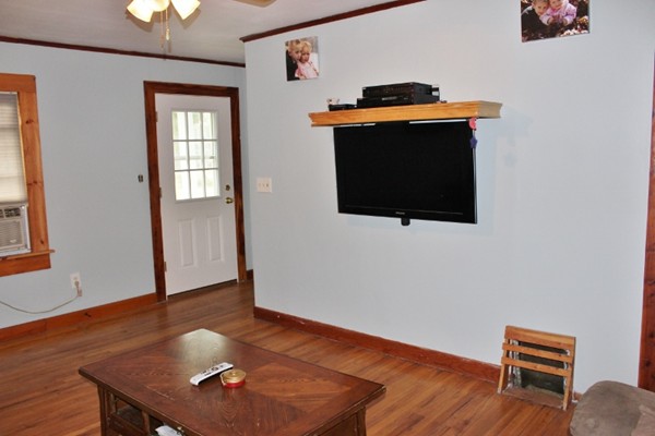 219 Turners Falls Road Montague, MA 01351 - Photo 5 of 14