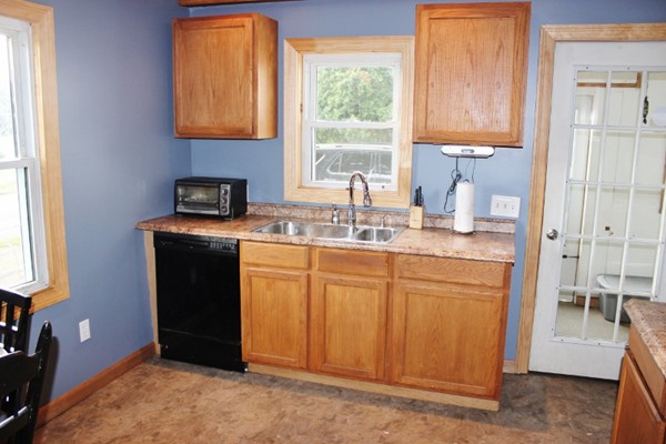 219 Turners Falls Road Montague, MA 01351 - Photo 6 of 14