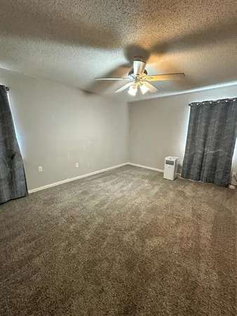 en view of an empty room