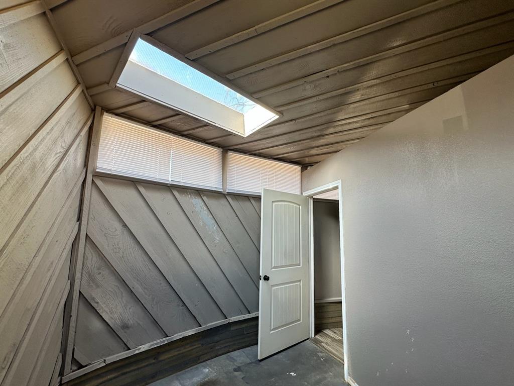 600 Liddon Avenue, Unit 80 Midland, TX 79705 - Photo 8 of 11 a view of front door