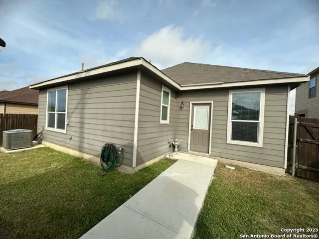 $1,600 | 7134 Palomino Bay, San Antonio, TX 78252