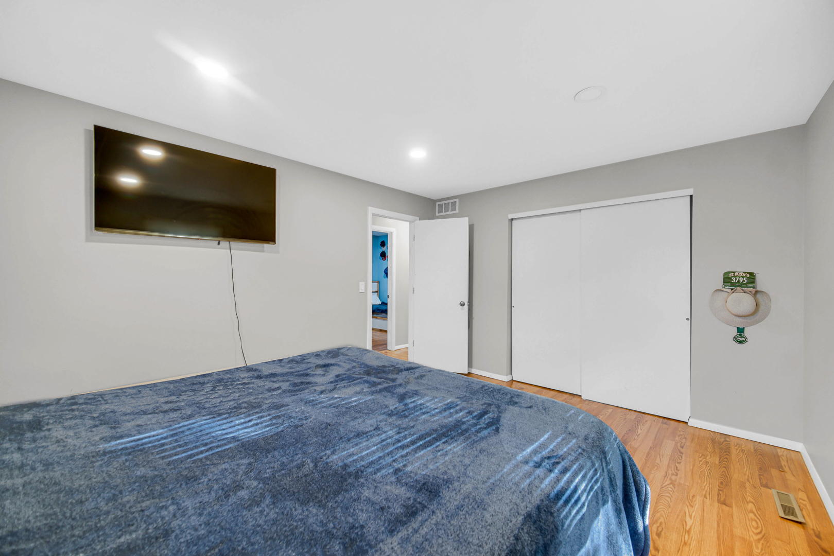 589 Arthur Drive Cary, IL 60013 - Photo 15 of 22